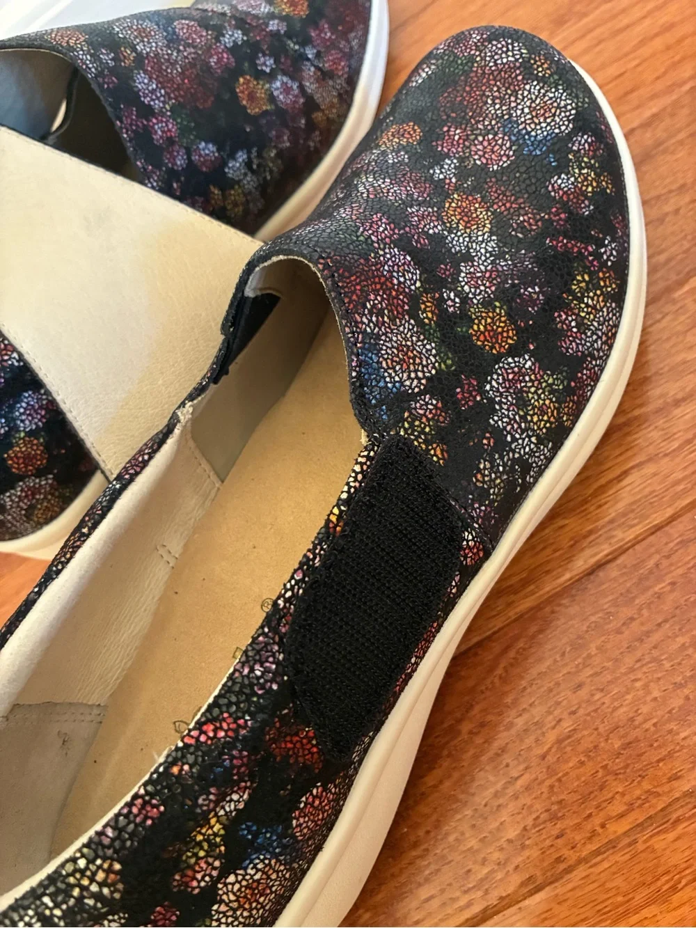 Algeria Slip-On Floral Pattern Platform Loafer in Black euro 39/US 8.5
